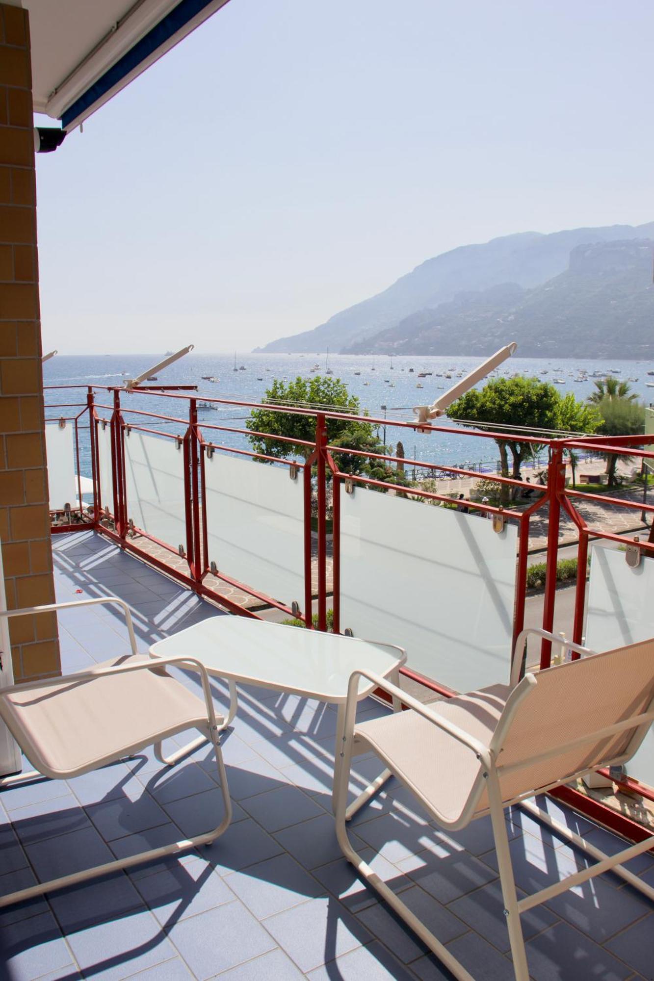 Blumare Amalfi Coast Apartment Maiori Luaran gambar